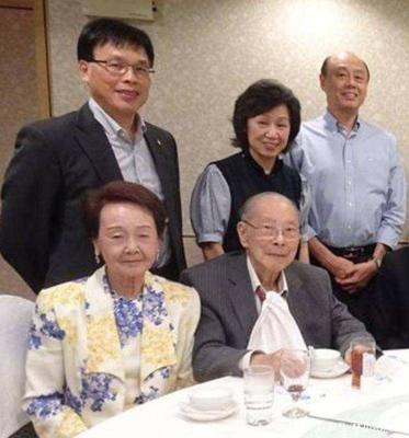 2020年離世的大佬中,最有錢的人不是何鴻燊,而是這個千億富豪